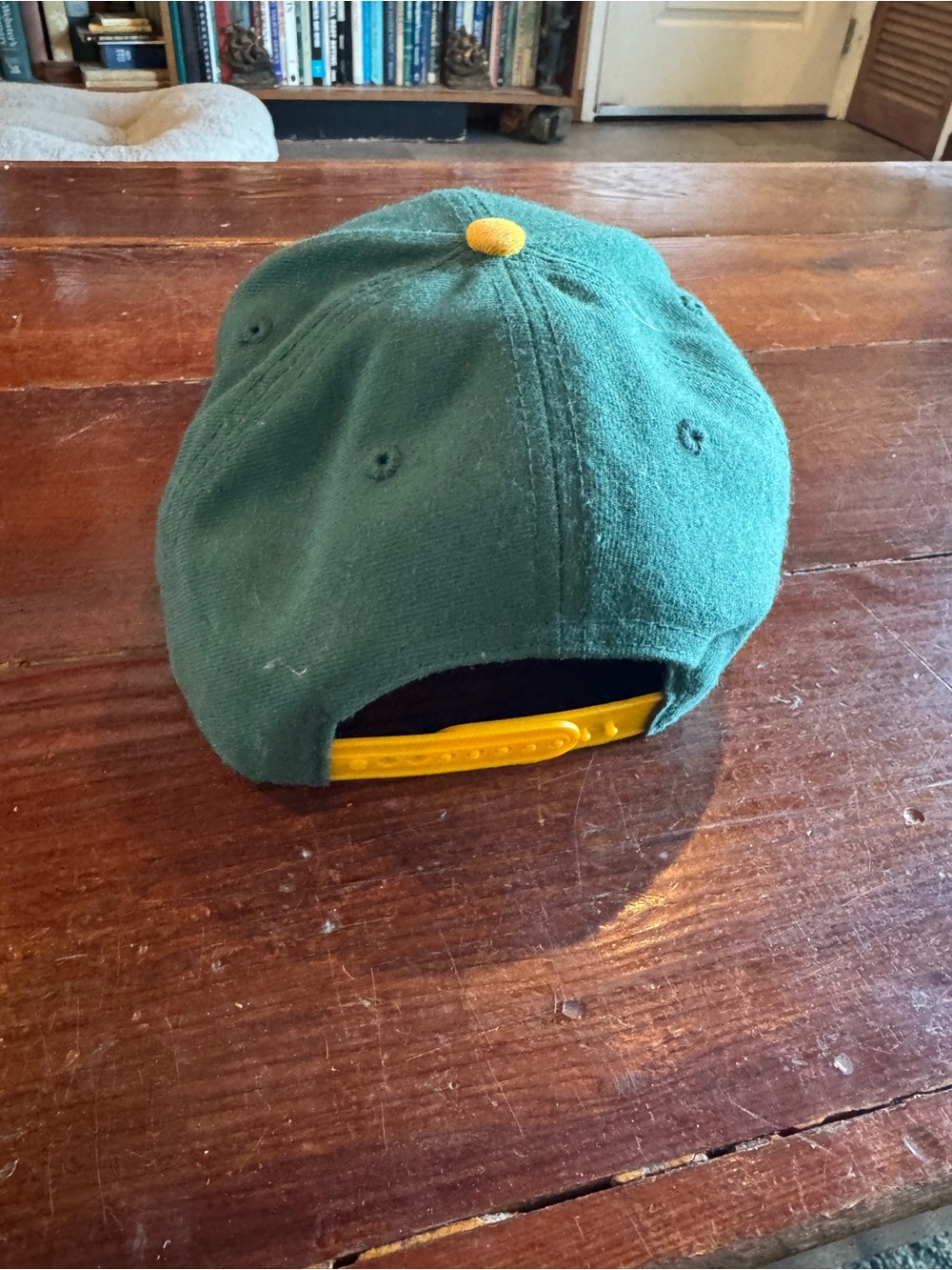 47 Oakland A's Green and Yellow Snapback Hat - Picture 2 of 5